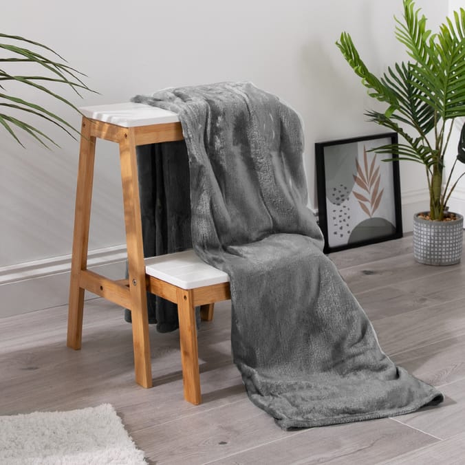 Ultra Super Soft Throw - Charcoal