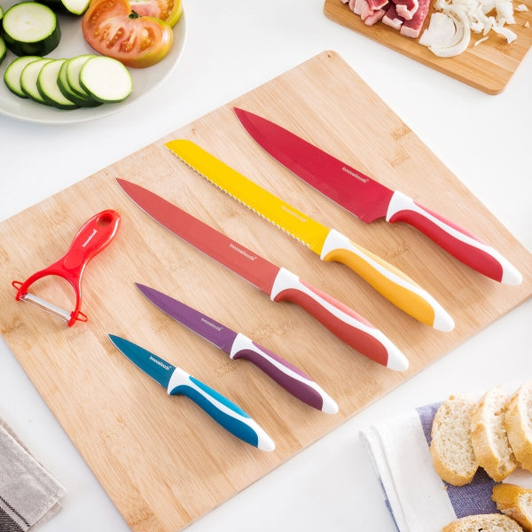 Set of 5 Ceramic Coated Knives & Peeler