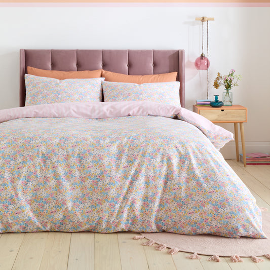Catherine Lansfield Darcy Floral Duvet Set - Pink