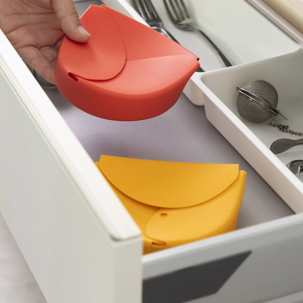 Pair of Collapsible Silicone Popcorn Poppers