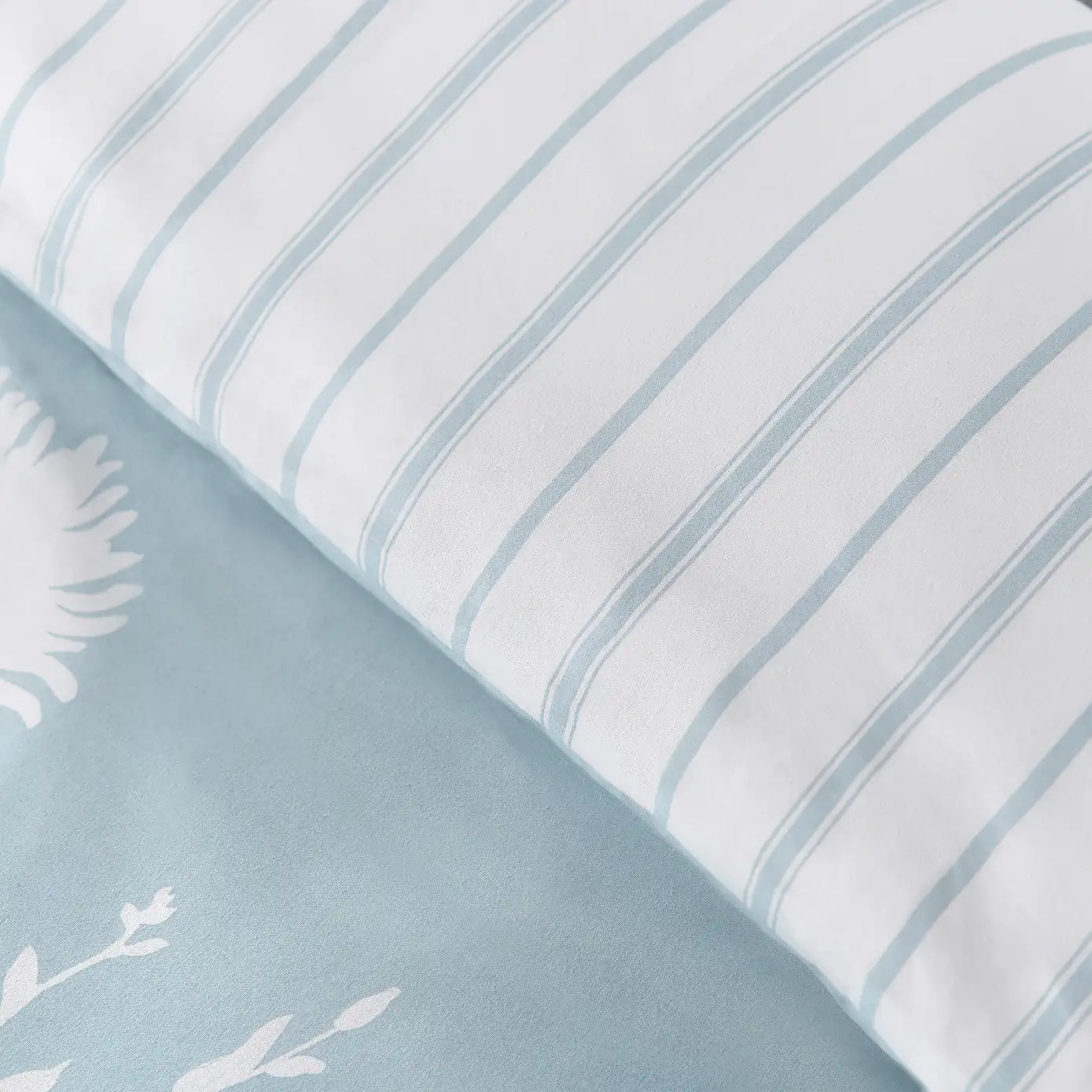 Catherine Lansfield Meadowsweet Floral Reversible Blue Duvet Set