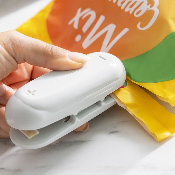 Bag Sealer with Cutter & Hanger