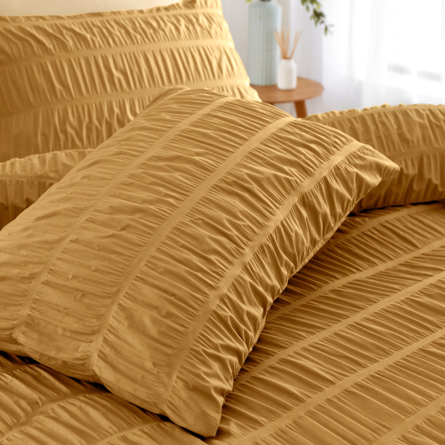 Catherine Lansfield Seersucker Duvet Set - Caramel