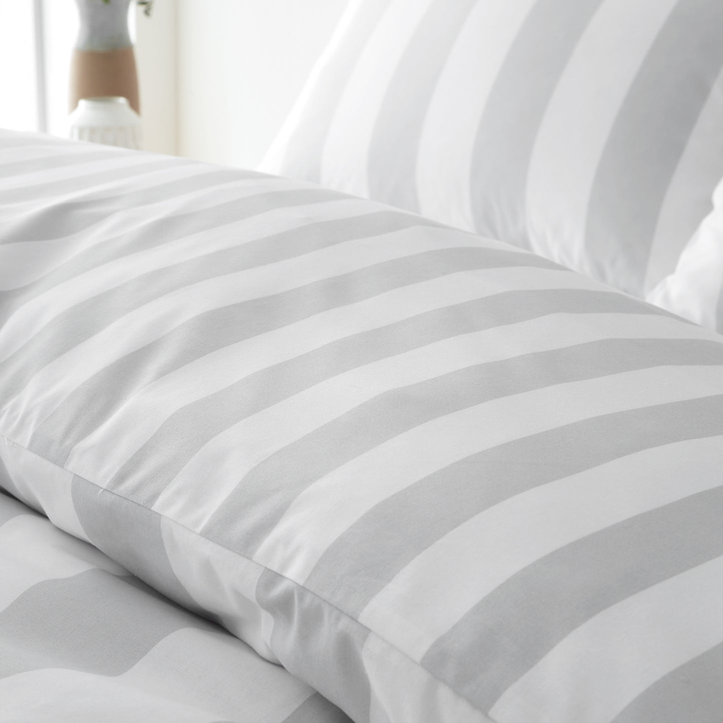 Catherine Lansfield Cove Stripe Duvet Set - Silver