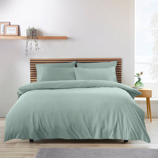 Catherine Lansfield So Soft Non Iron Duvet Set - Green