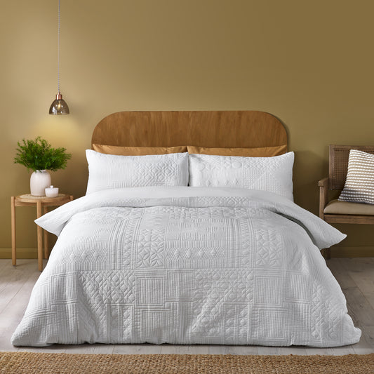 Catherine Lansfield Folkstone Geo Duvet Set - White