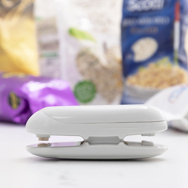 Bag Sealer with Cutter & Hanger