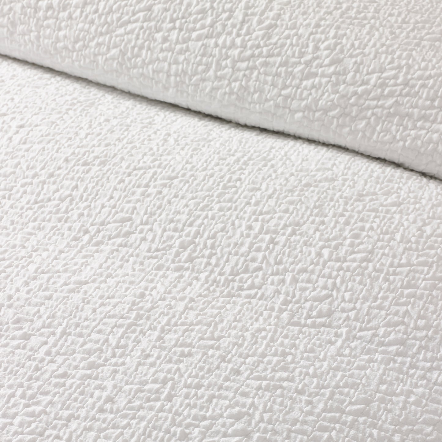 Catherine Lansfield Crinkle Seersucker Duvet Set - White