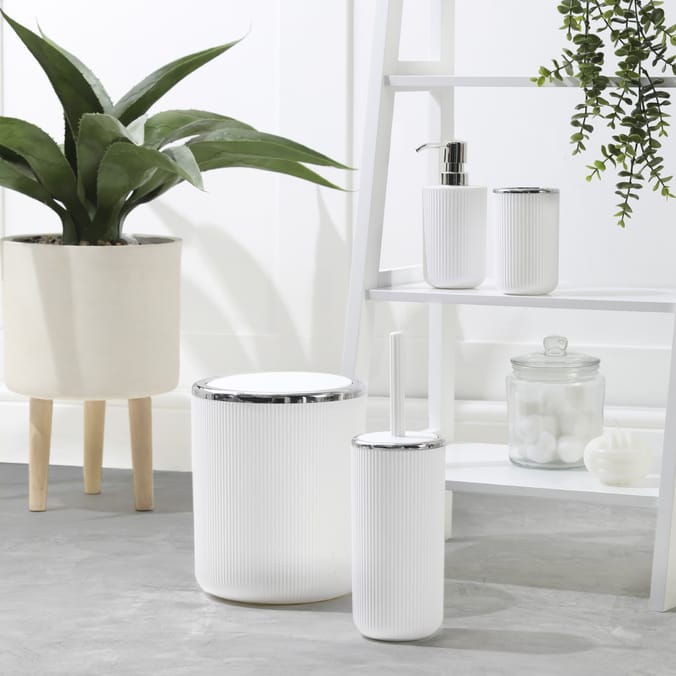 4 Piece Bathroom Set - White