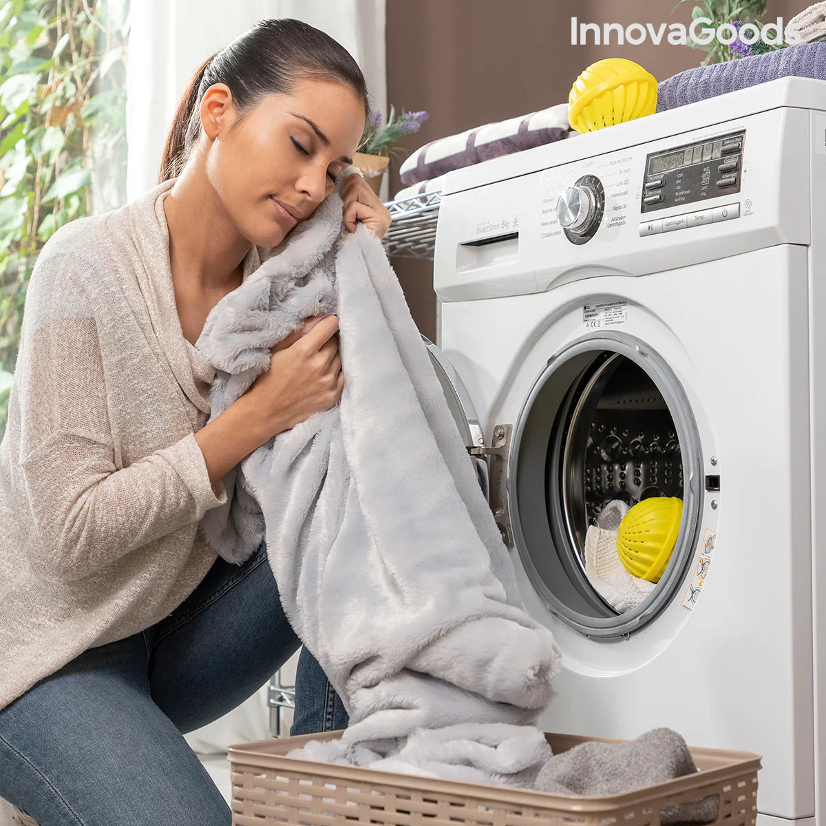 Laundry Balls - Washing Clothes without Detergent - Pack of 2