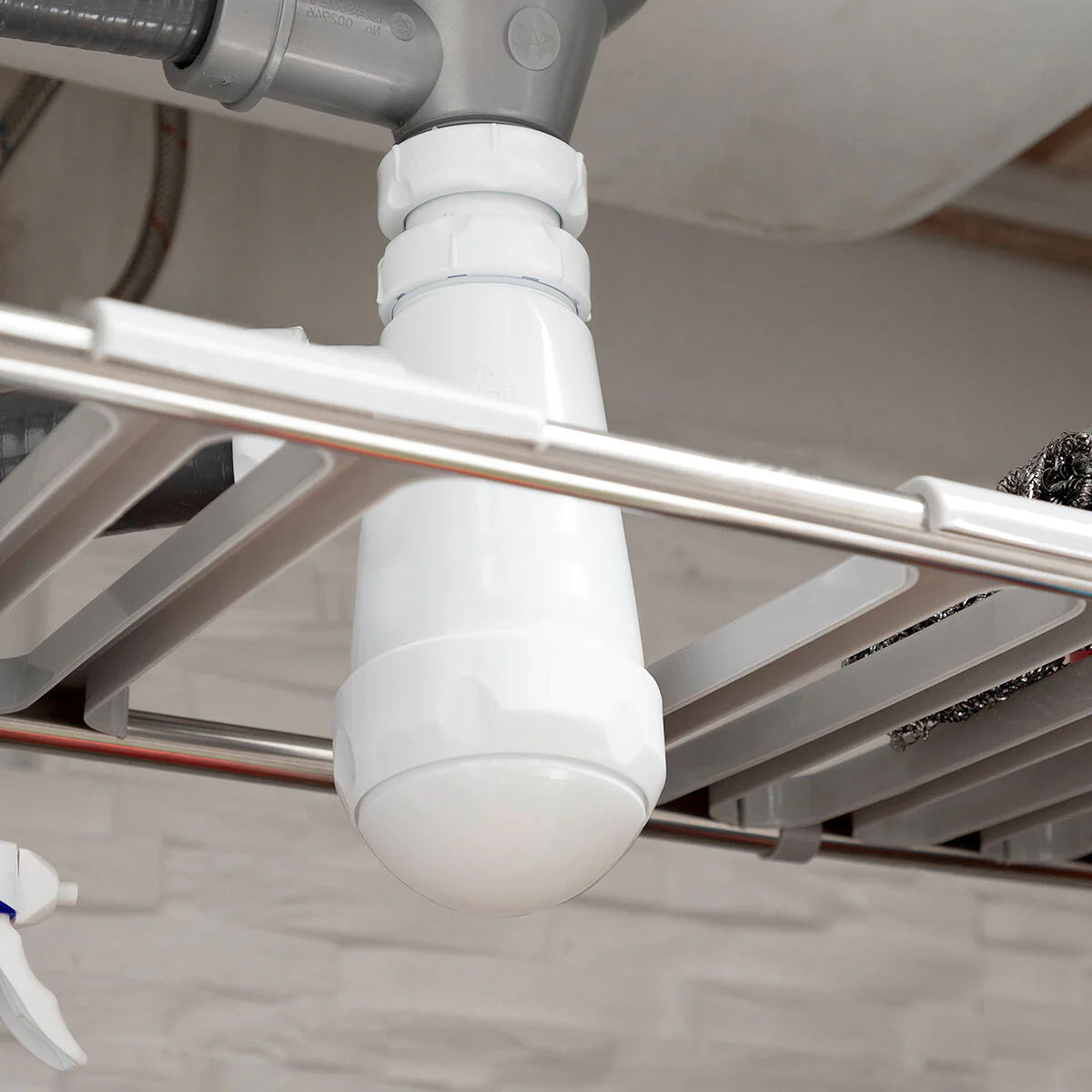 Extendable Under-Sink Shelf Unit