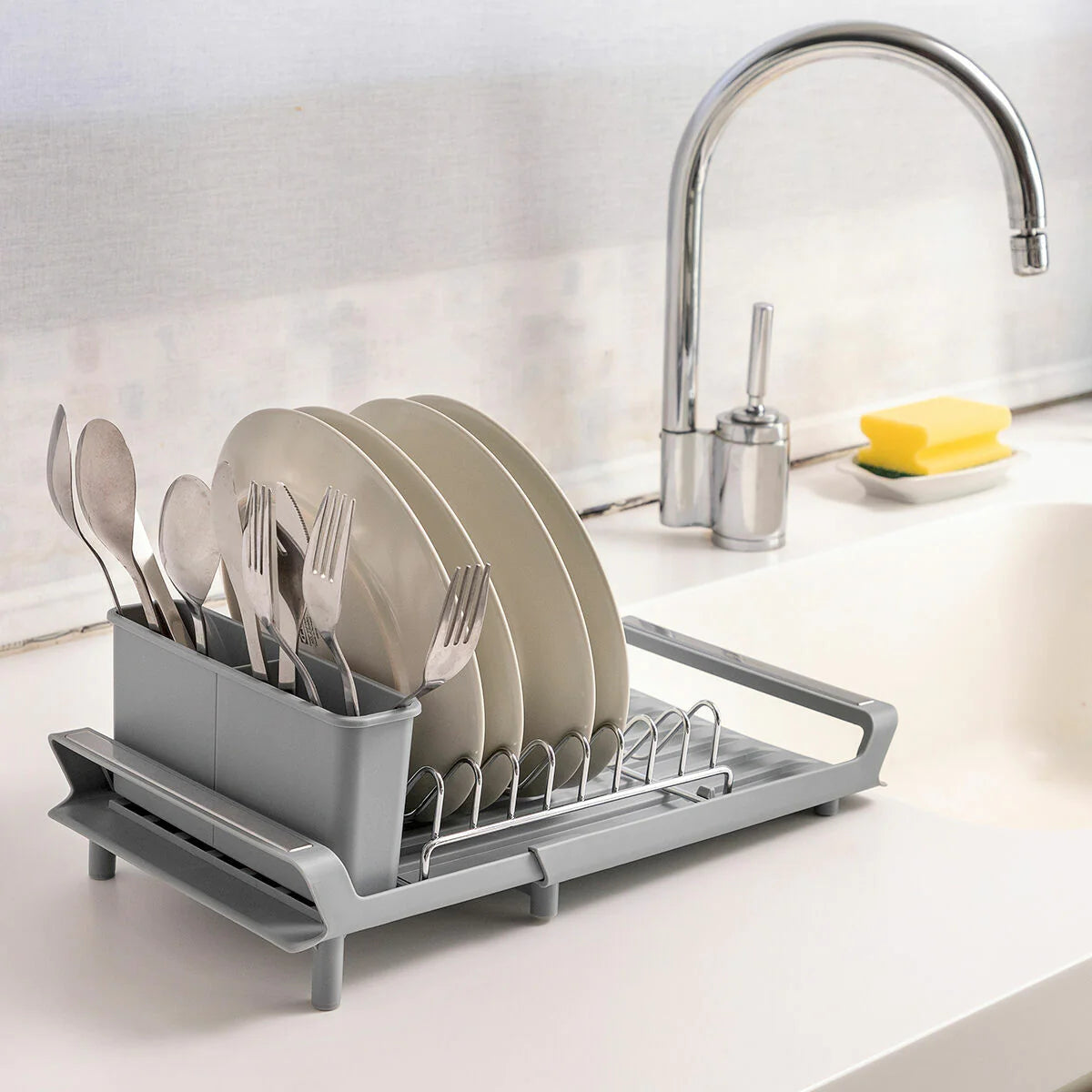 Extendable Dish Drainer