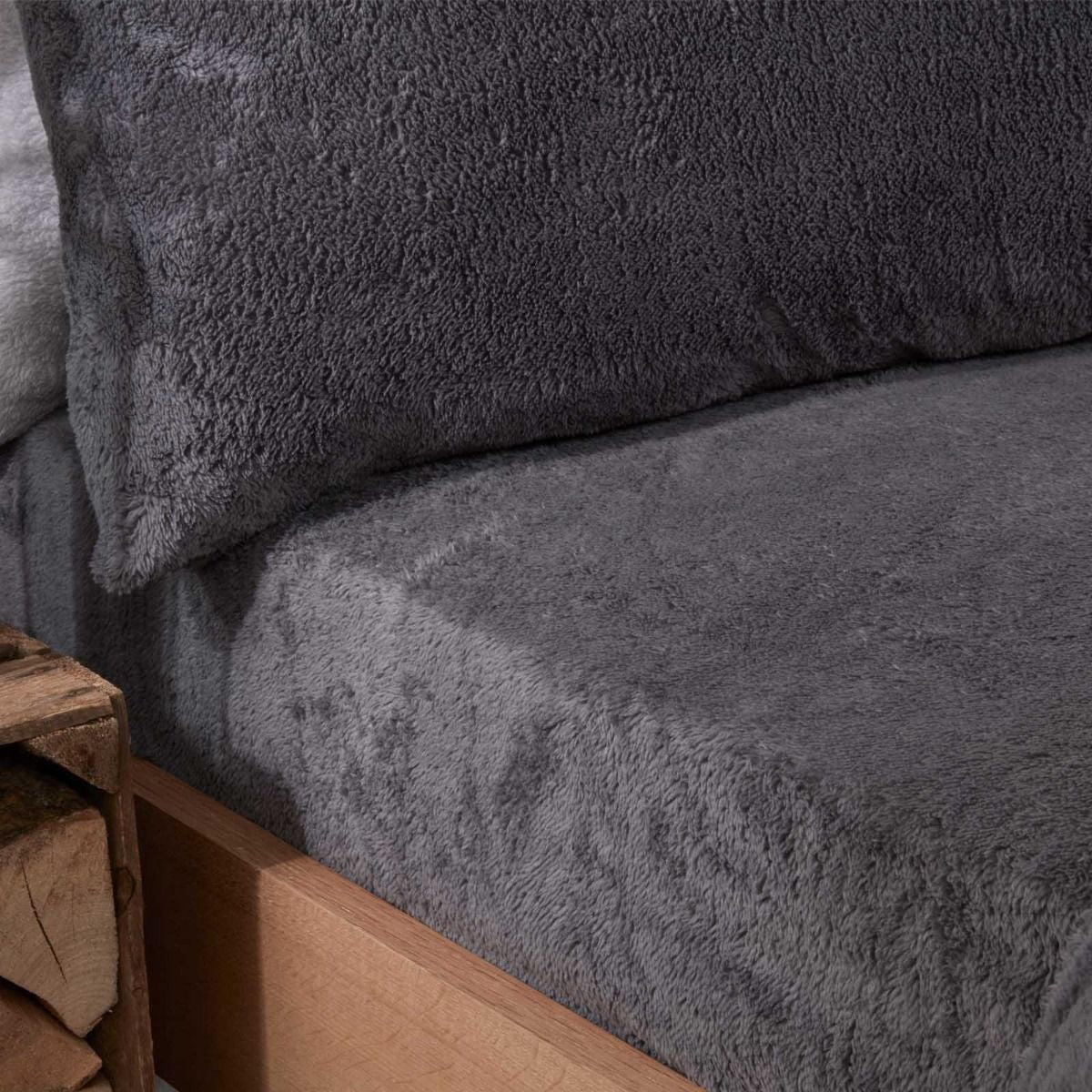 Teddy Fleece Fitted Sheet - Charcoal