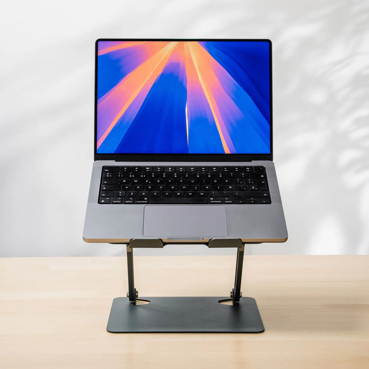 Folding & Adjustable Laptop Stand