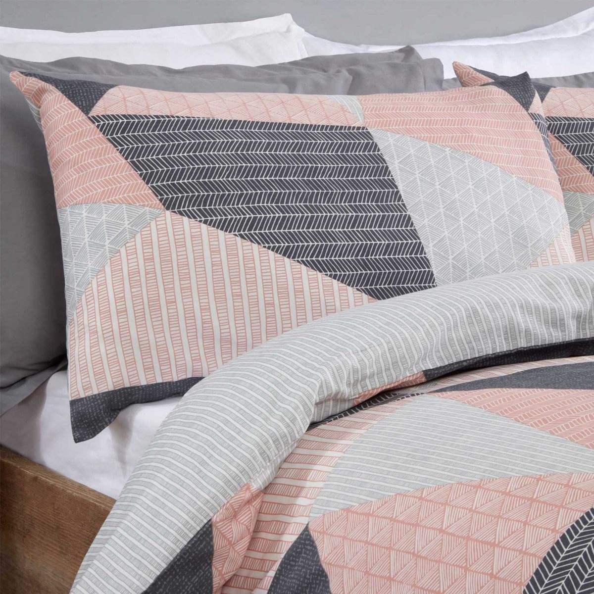 Geo-Metric Textured Duvet Set - Pink