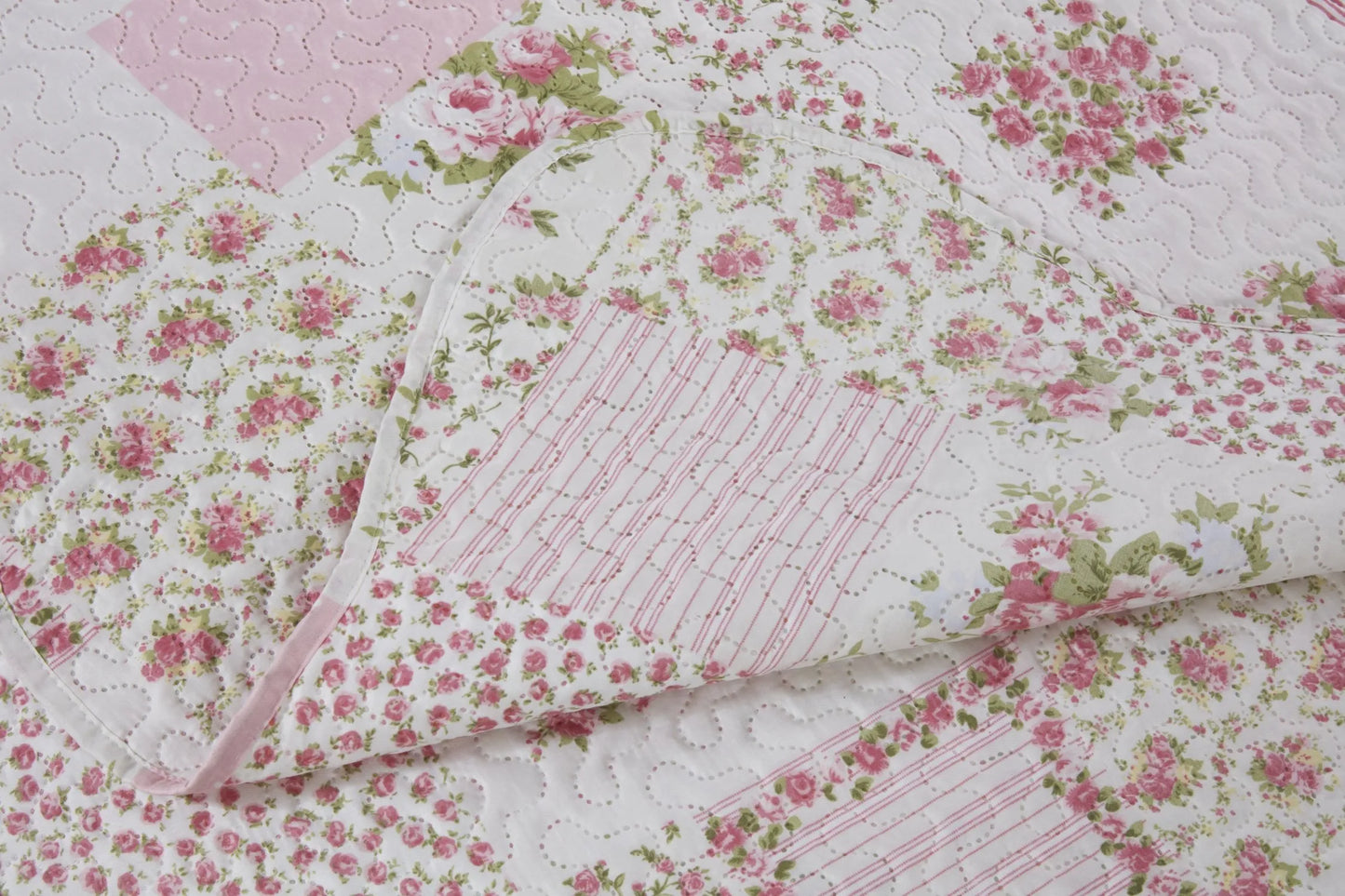 Cotswold Quilted Bedspread - Pink