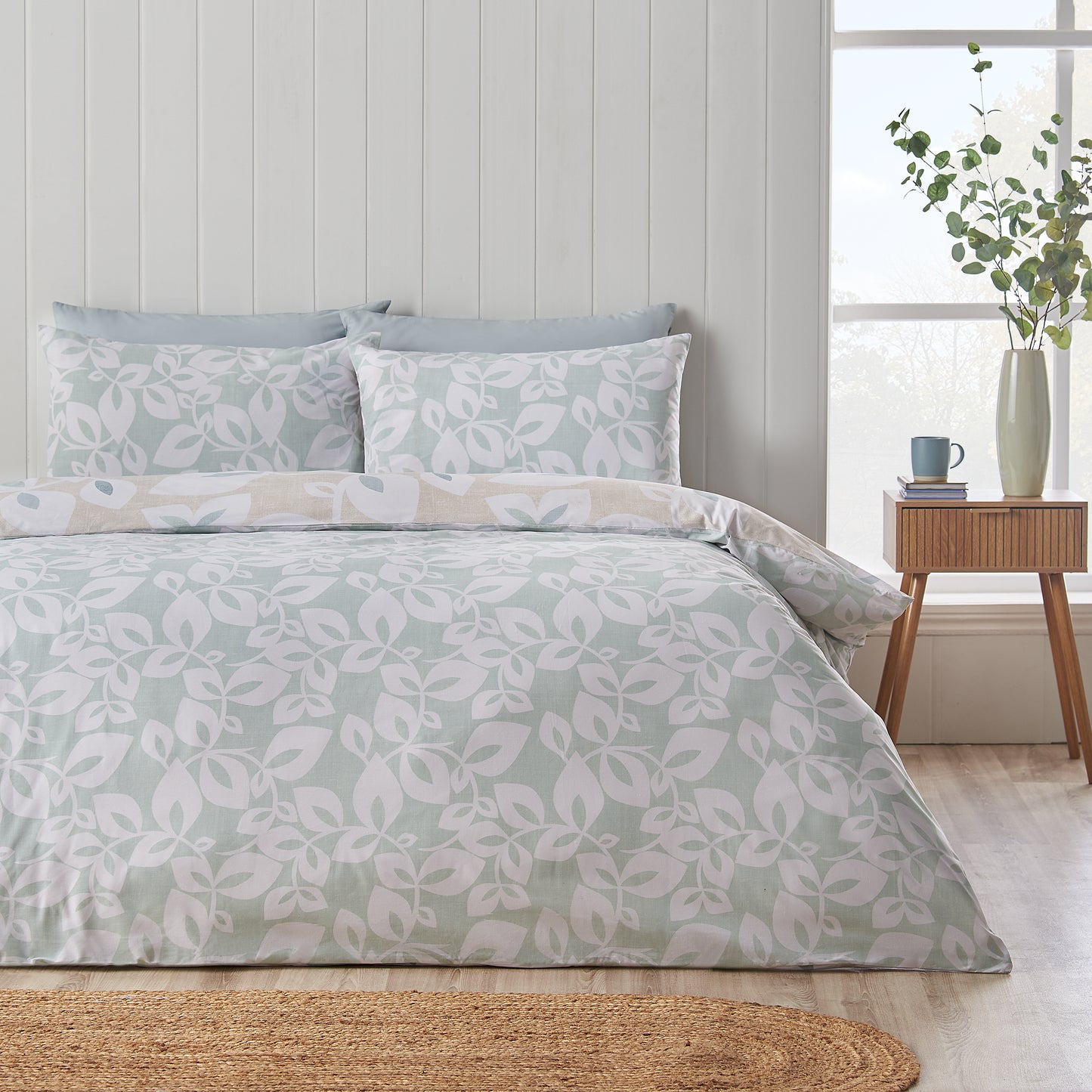 Catherine Lansfield Inga Leaf Duvet Set - Natural