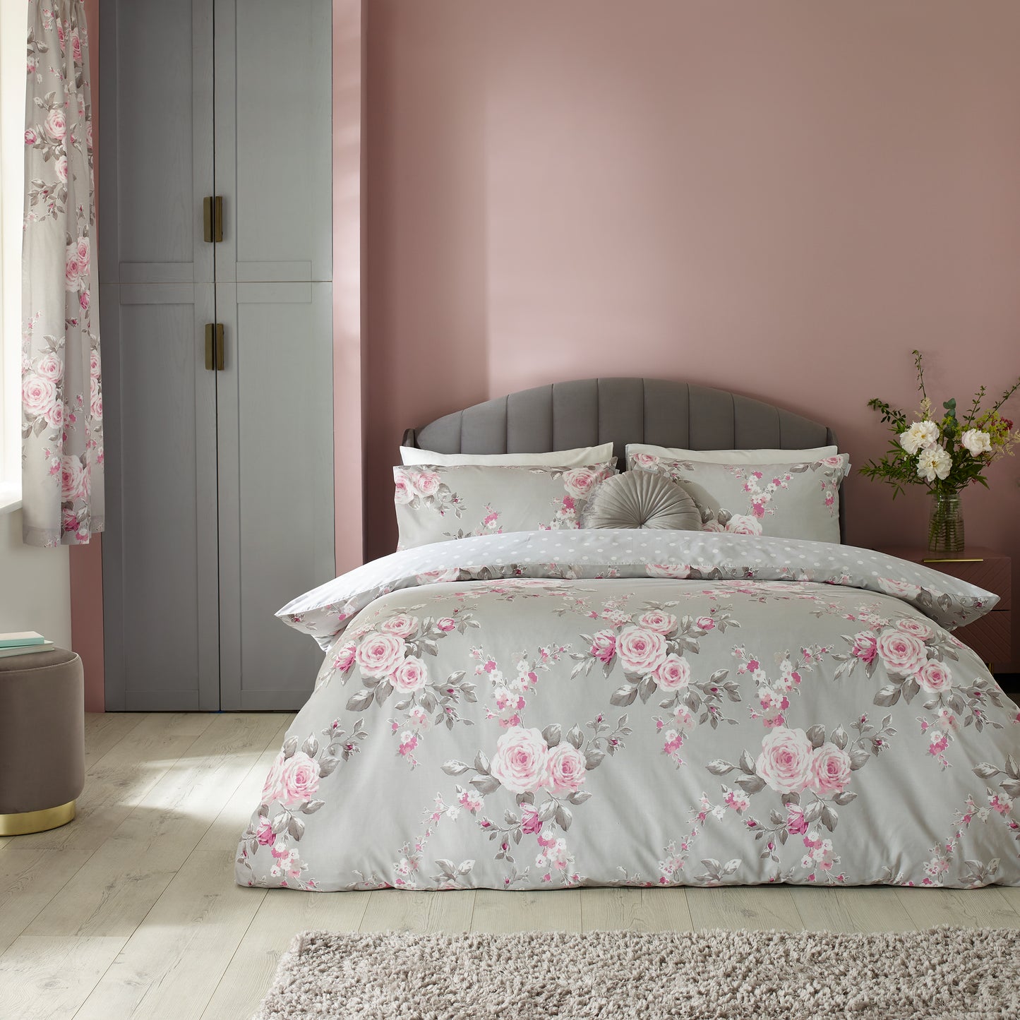 Catherine Lansfield Canterbury Duvet Set