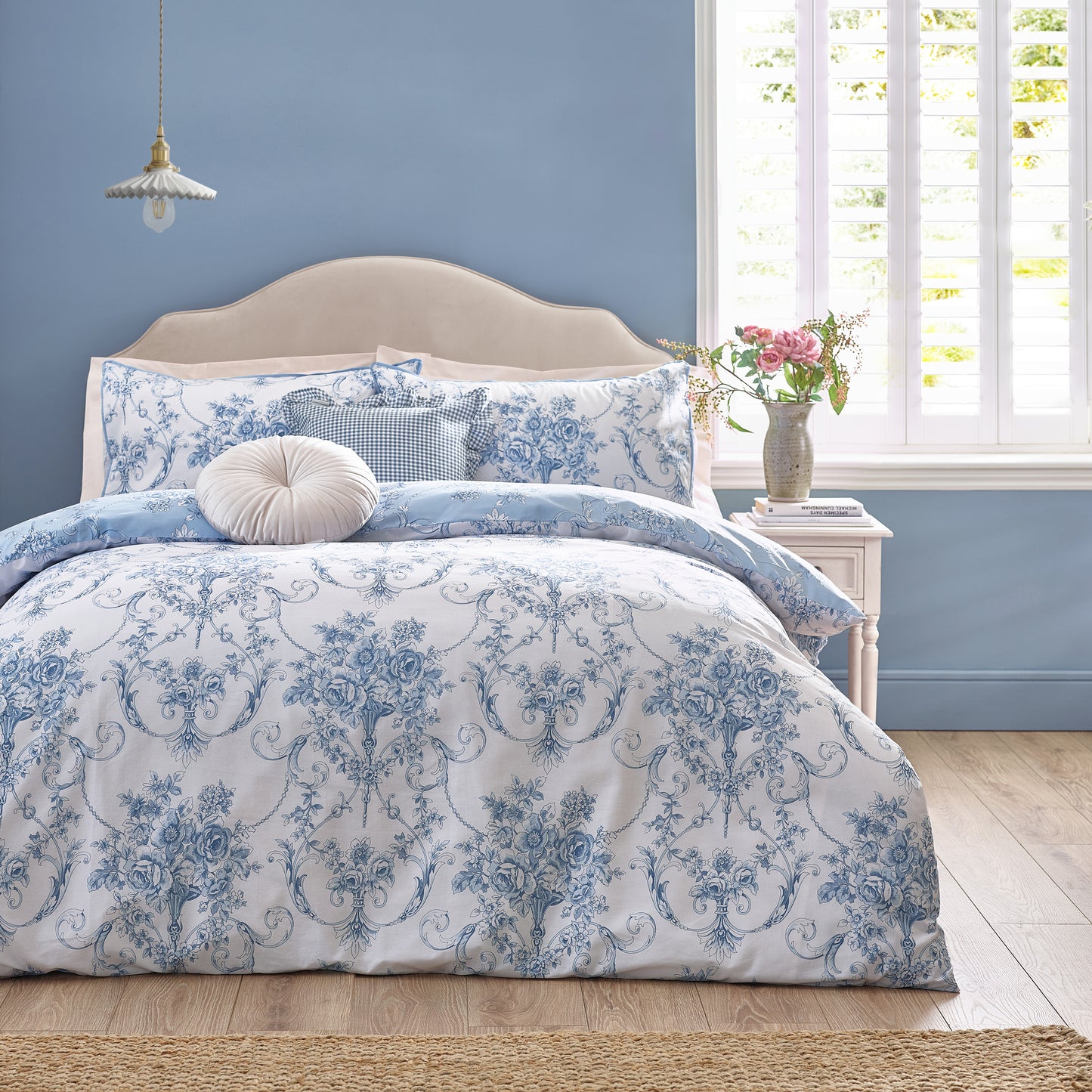 Catherine Lansfield Antoinette Duvet Set