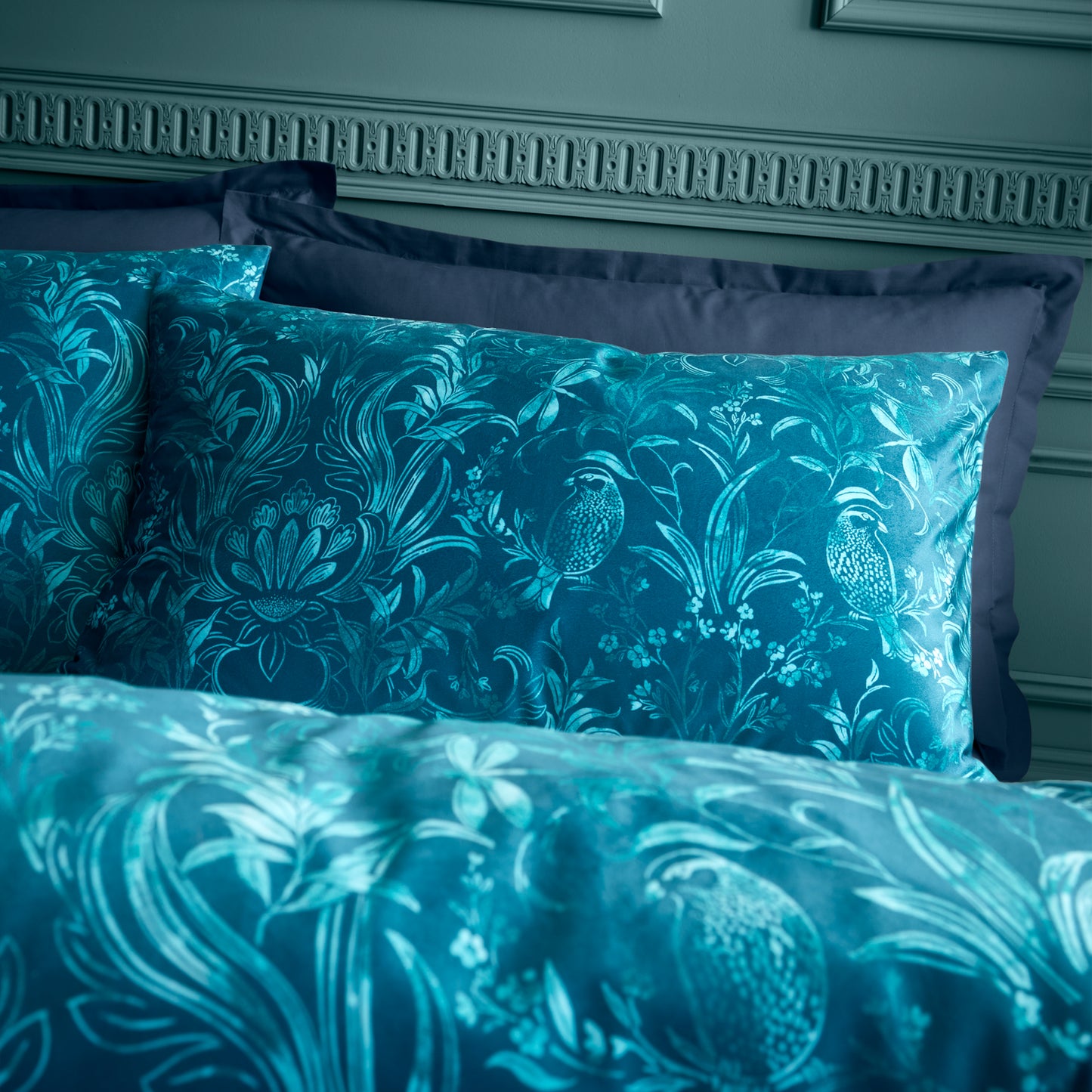 Bridgerton By Catherine Lansfield - Regal Birds Duvet Set