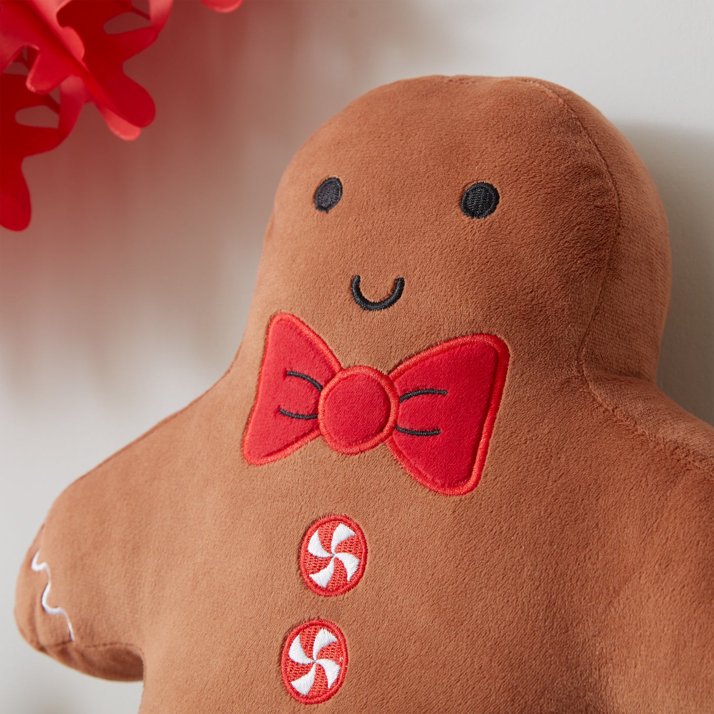 Catherine Lansifeld - Gingerbread Cushion