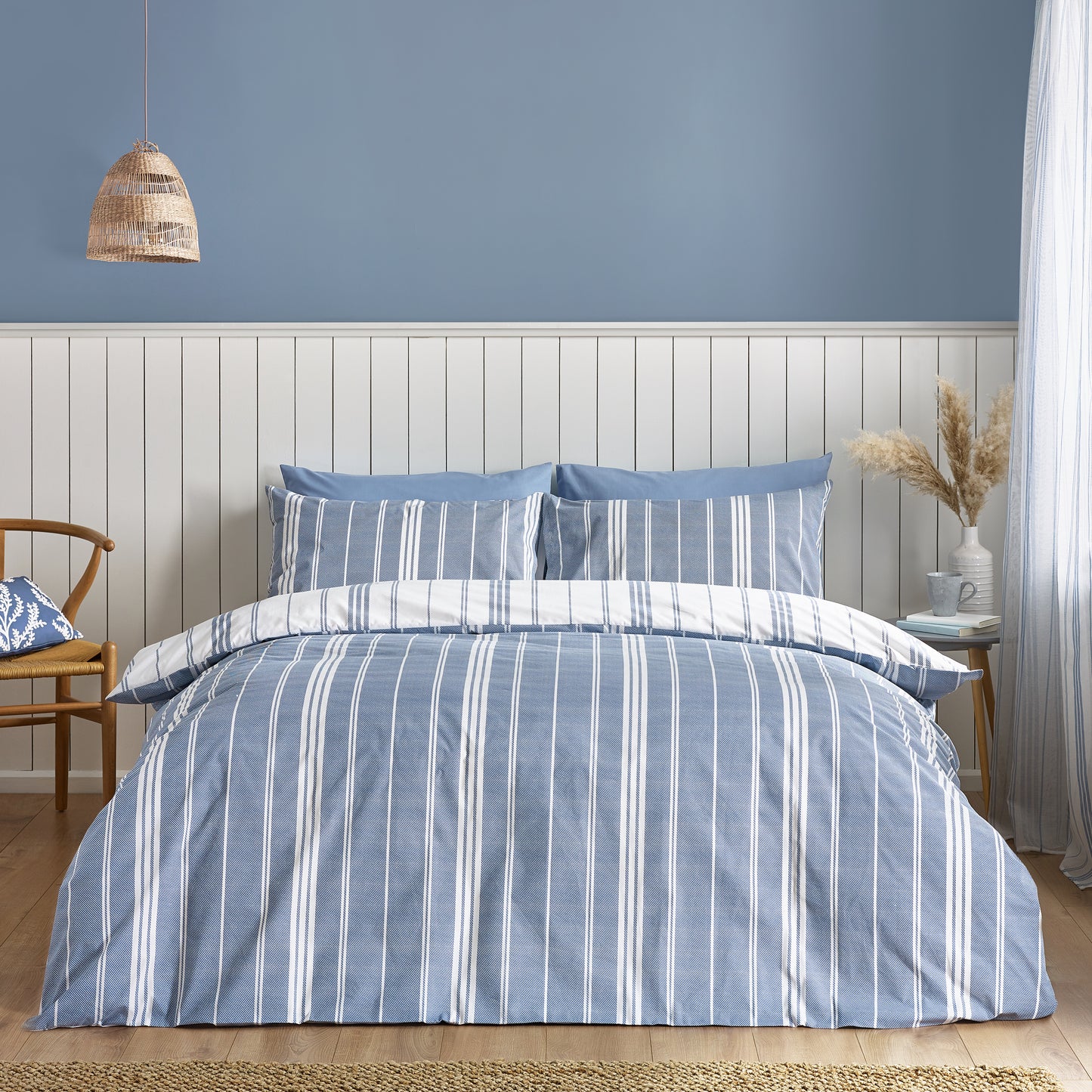 Catherine Lansfield Harbour Stripe Duvet Set - Blue