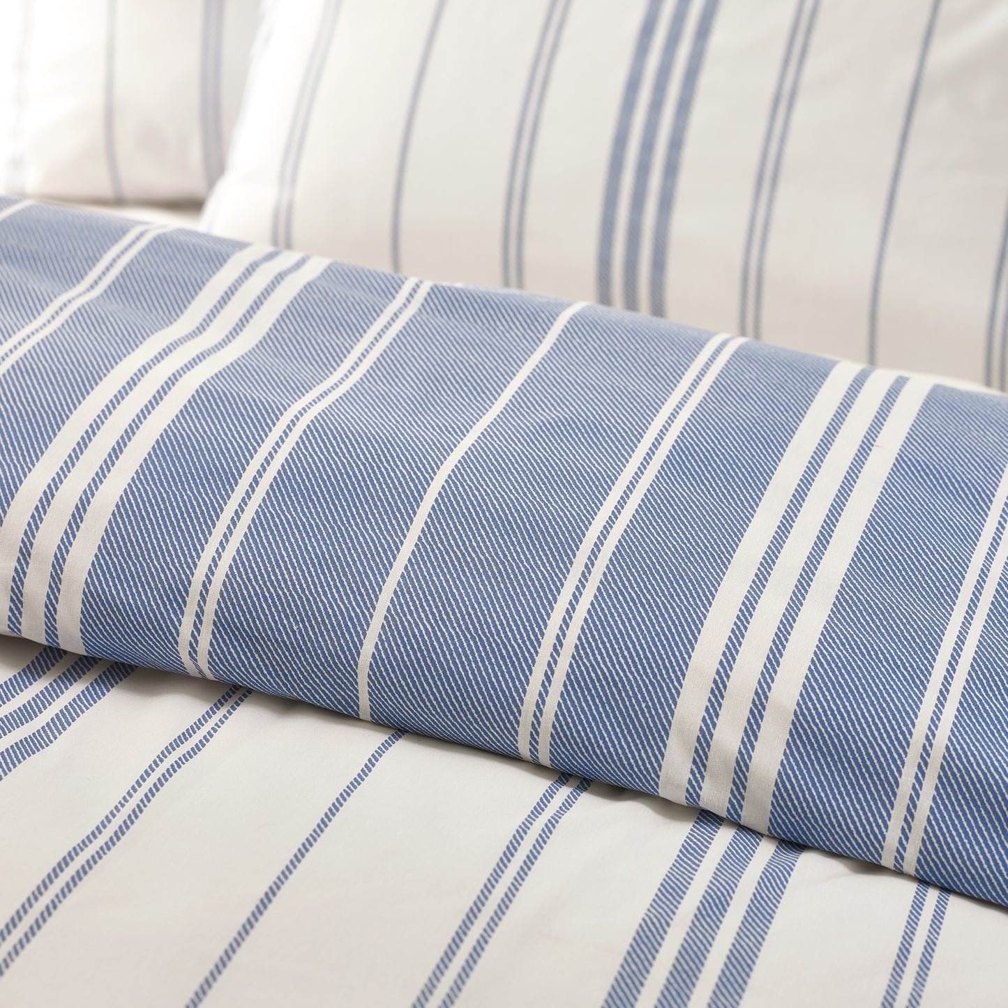 Catherine Lansfield Harbour Stripe Duvet Set - Blue