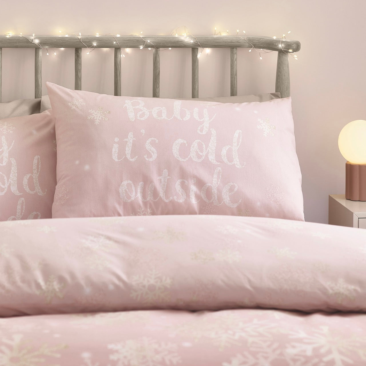 Catherine Lansfield - Baby Its Cold Outside Duvet Set