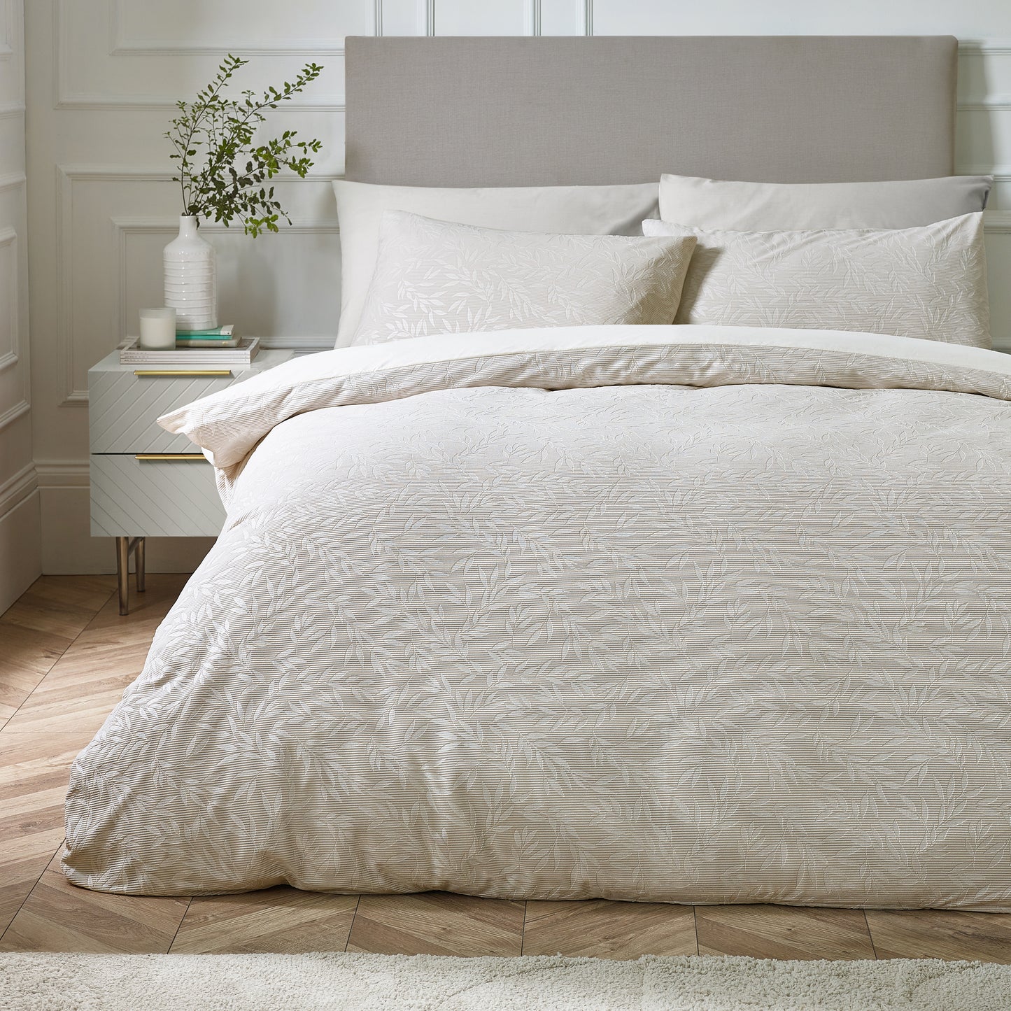 Catherine Lansfield - Corded Leaves Duvet Set