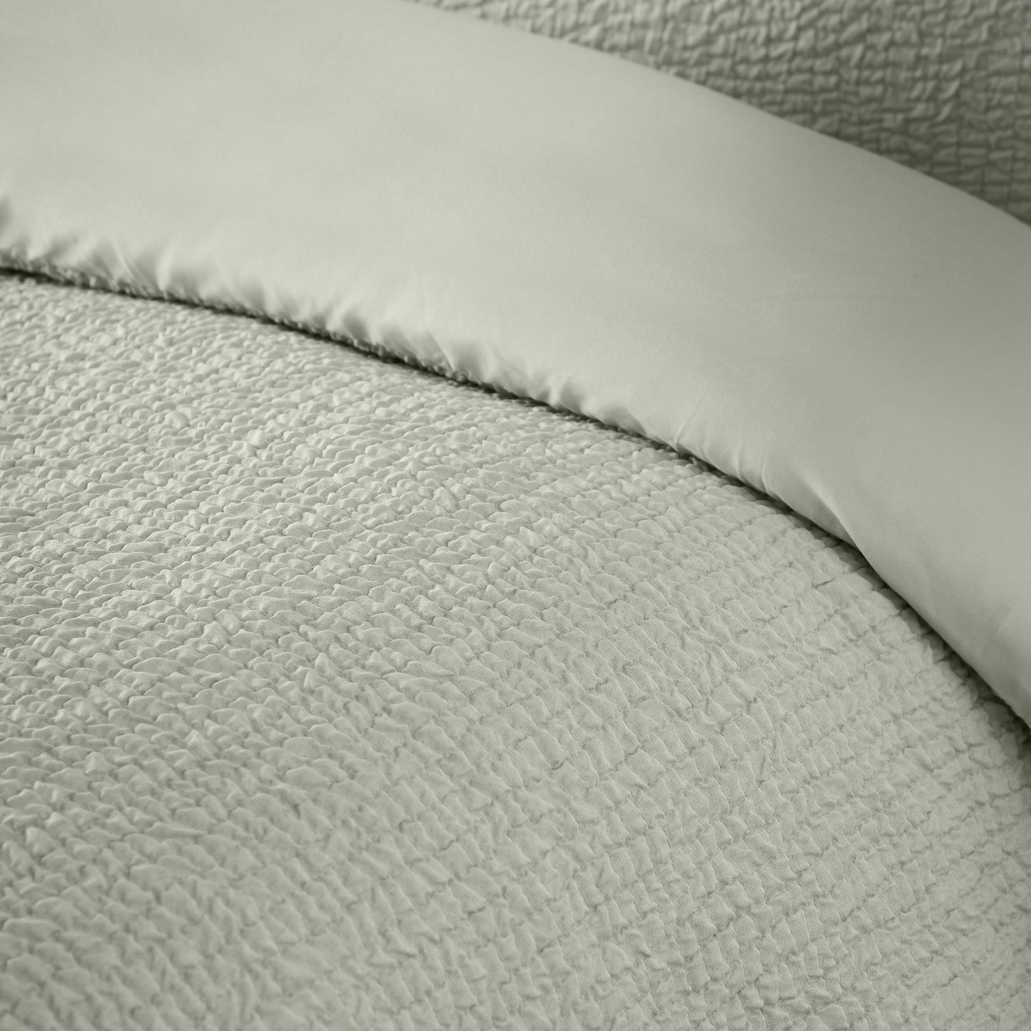 Catherine Lansfield Crinkle Seersucker Duvet Set  - Green