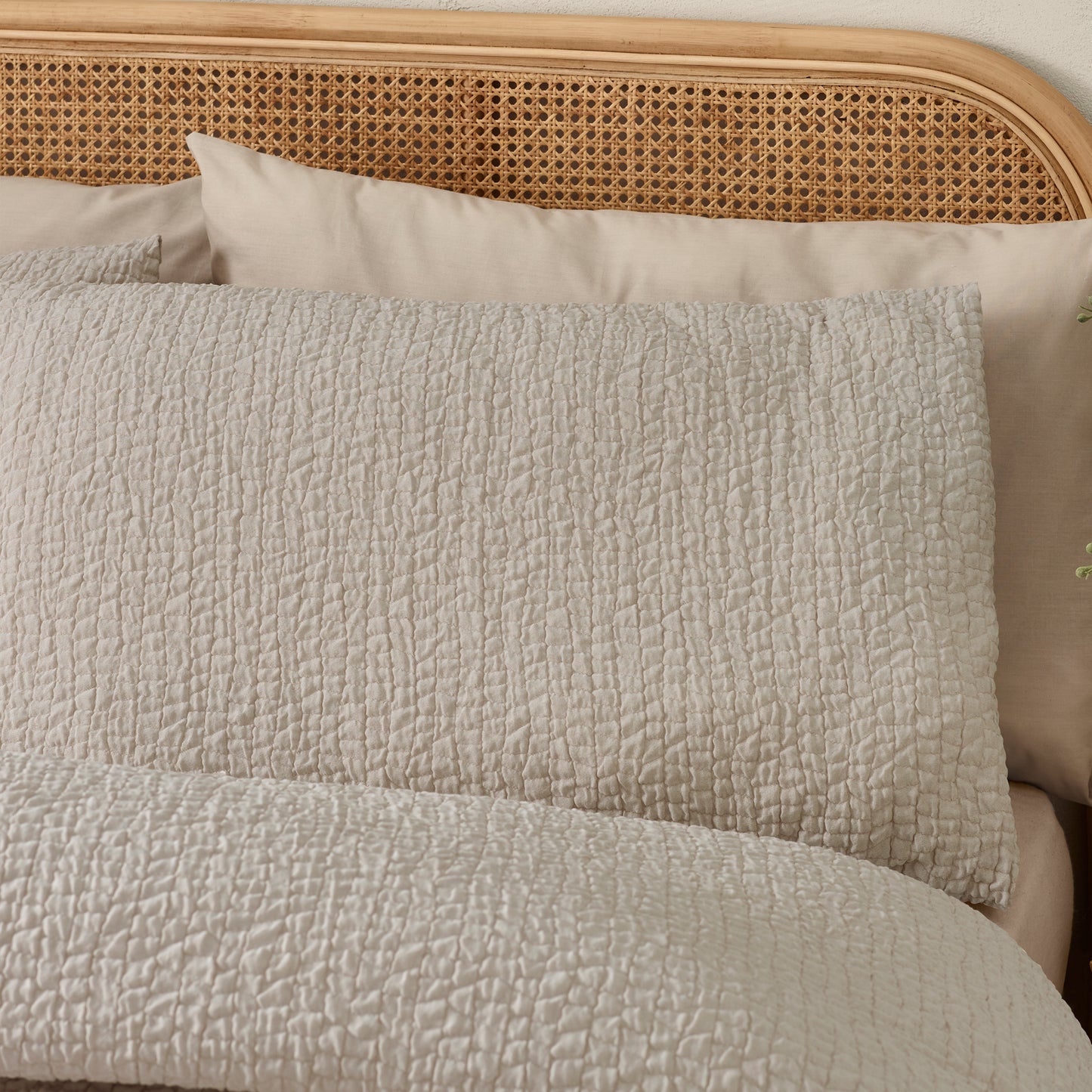 Catherine Lansfield Crinkle Seersucker Duvet Set  - Natural
