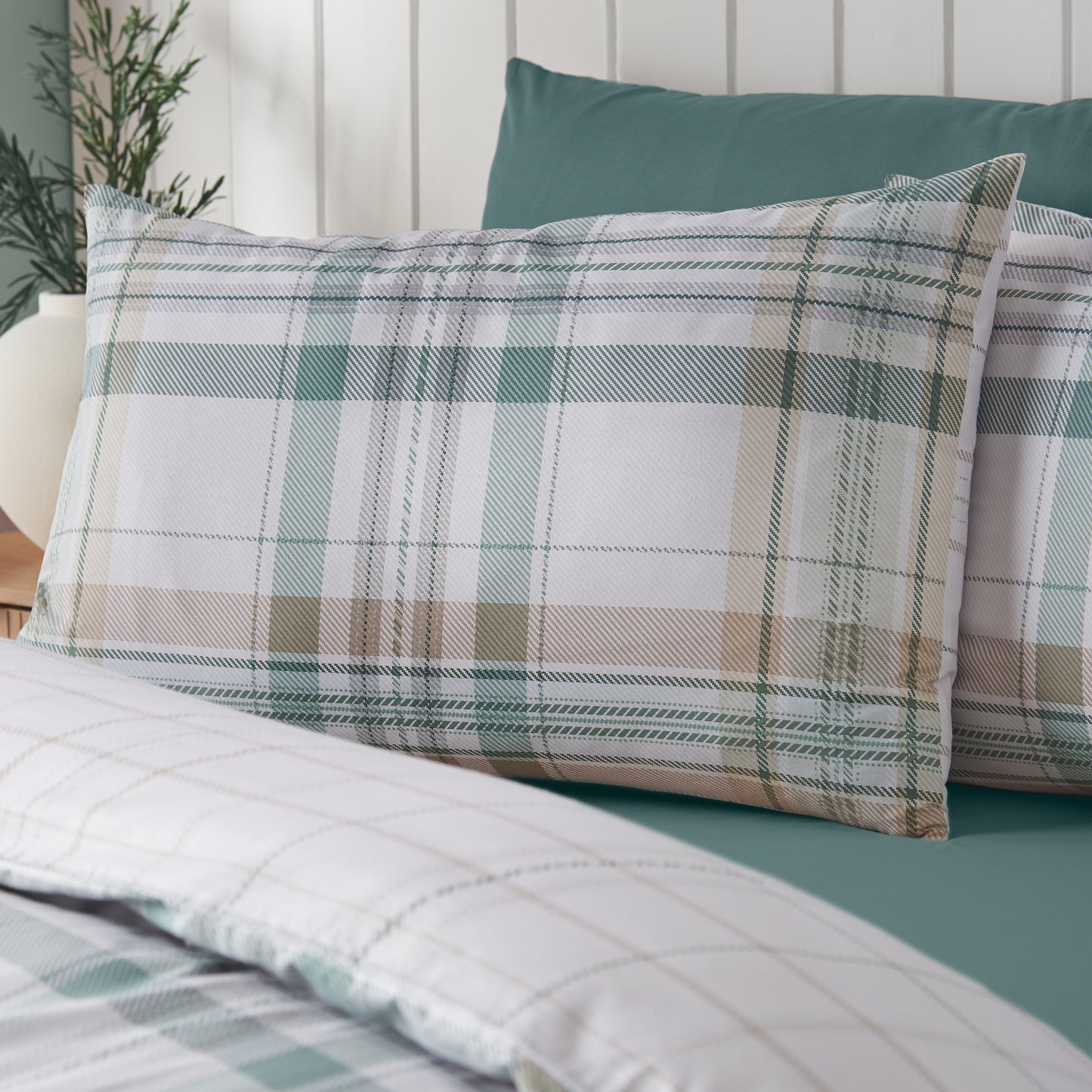 Catherine LansfIeld Cartmel Check Duvet Set