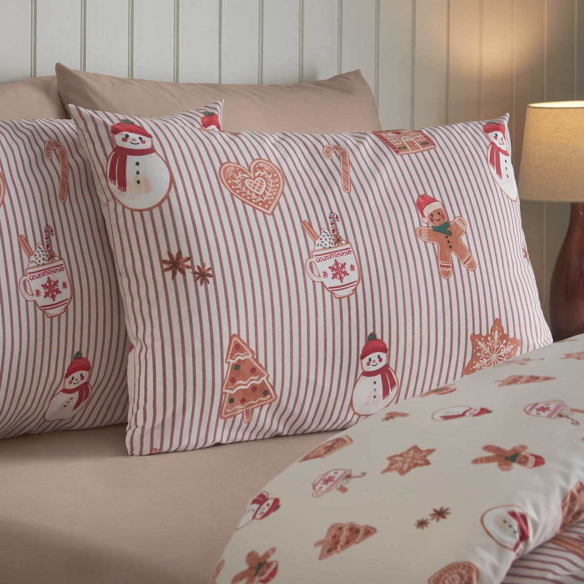 Catherine Lansfield Christmas Gingerbread Stripe Duvet Set