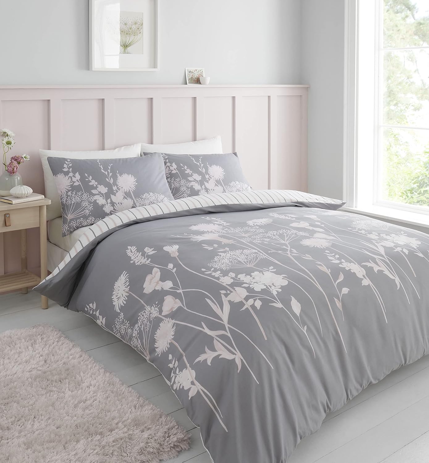 Catherine Lansfield Meadowsweet Floral Reversible Grey/Pink Duvet Set