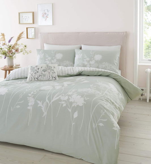 Catherine Lansfield by Meadowsweet Floral Reversible Green/White Duvet Set