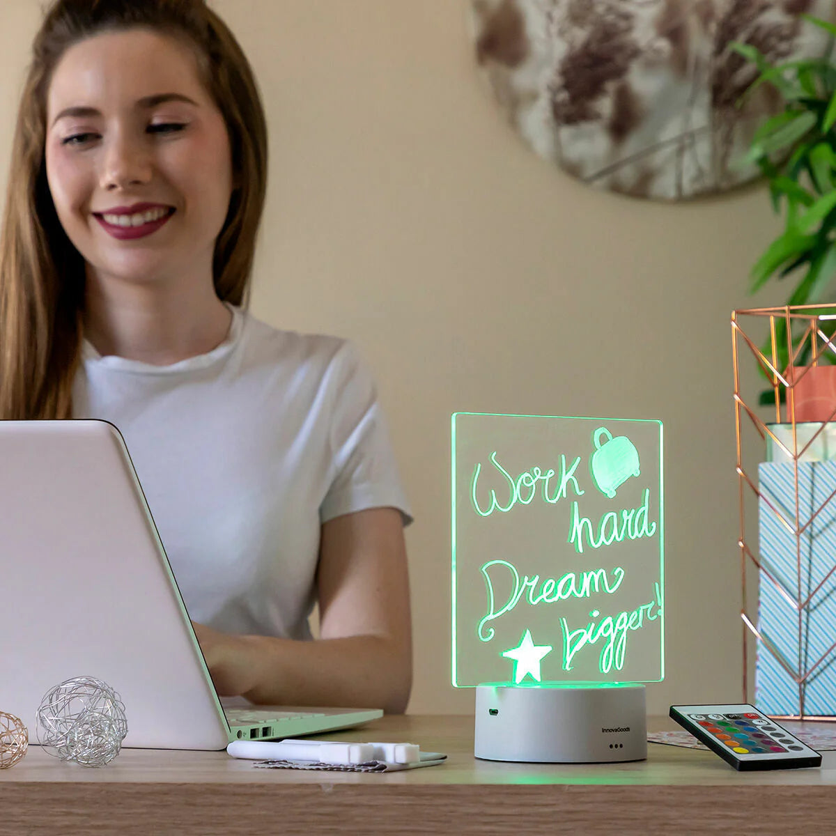 LED Note and Message Board