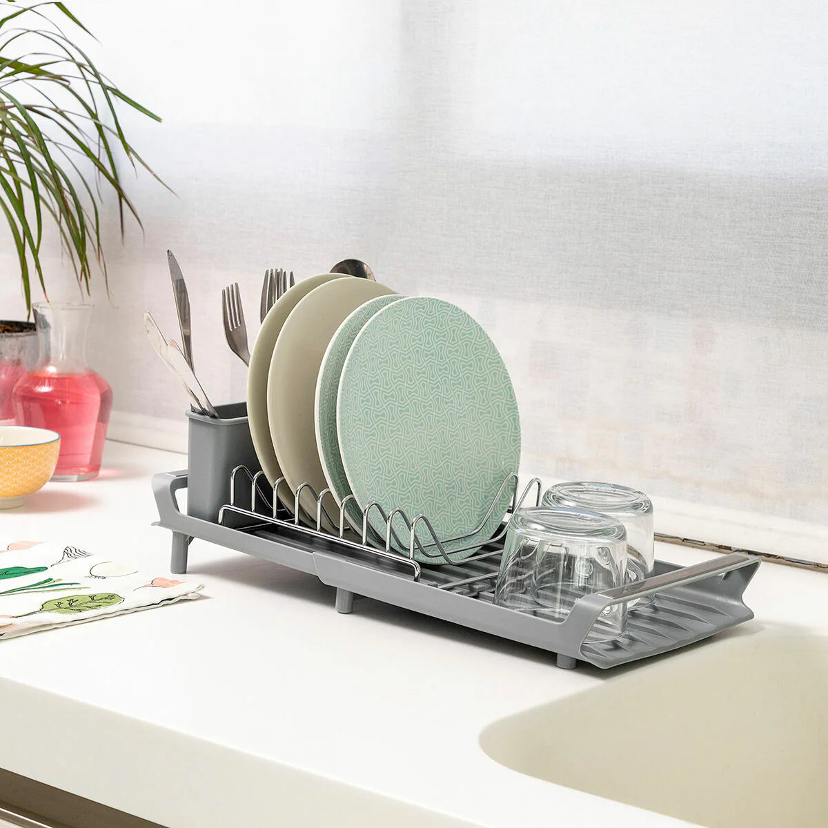 Extendable Dish Drainer