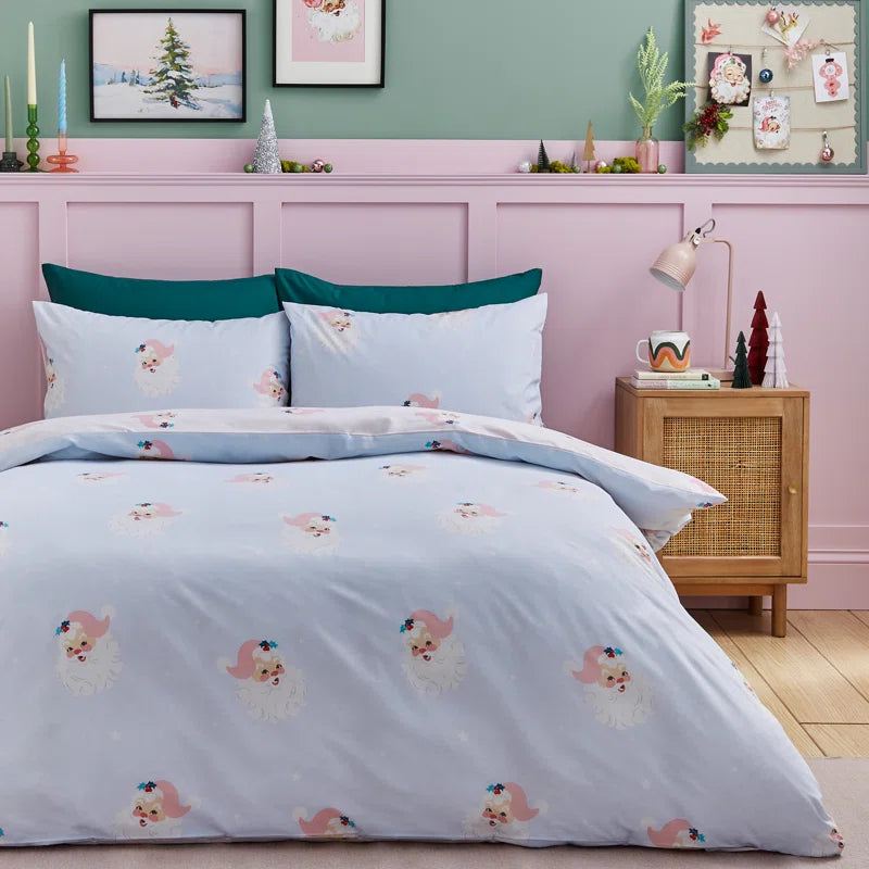 Catherine Lansfield Vintage Christmas Santa Duvet Set
