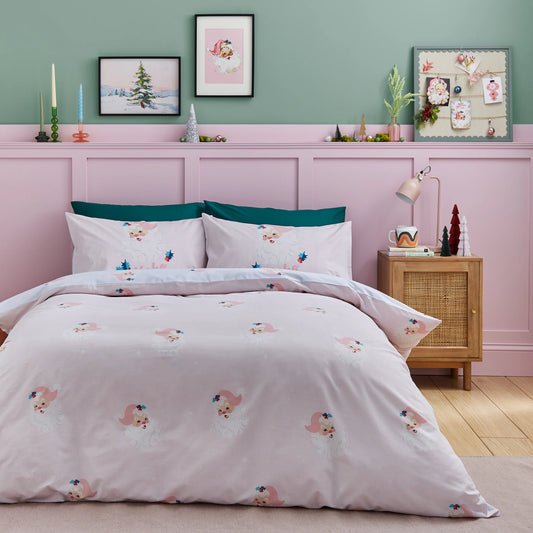 Catherine Lansfield Vintage Christmas Santa Duvet Set