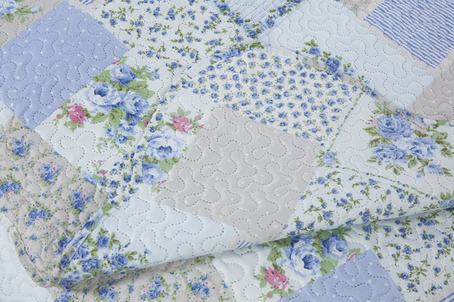 Cotswold Bed Spread - Blue