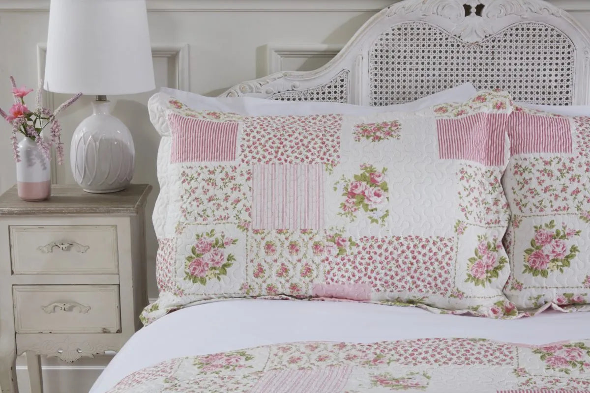 Cotswold Bed Spread - Pink